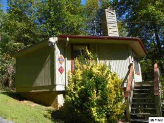 1019 Villa Ln, Gatlinburg, TN 37738-5398