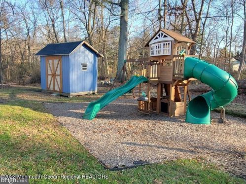111 Main St, Plumsted Township NJ  08533-1311 exterior