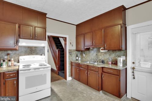 730 Broadway, Red Lion PA  17356-1914 exterior