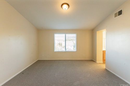 31924 Hyacinth Ct, Lake Elsinore CA  92532-2607 exterior