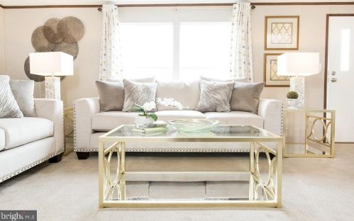 20312 Monrovia Rd, Madison Mills VA  22960-3305 exterior