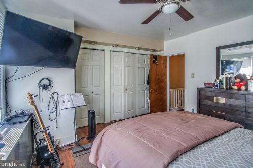 6503 Guyer Ave, Philadelphia PA 19142-2808 exterior