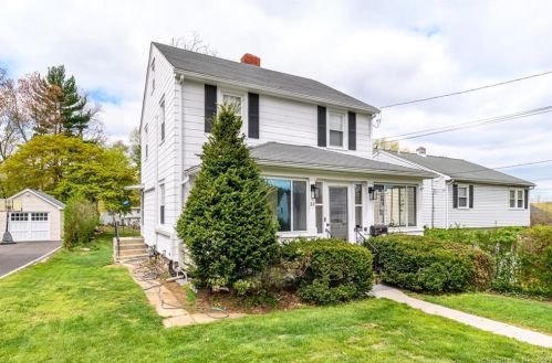 22 Birchwood Rd, Stamford, CT 06907-1901