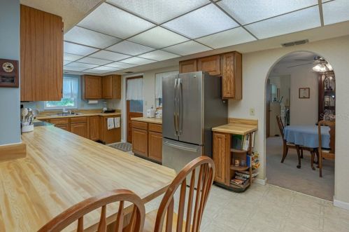 34 Woodlake Dr, Daytona Beach FL  32129-4050 exterior