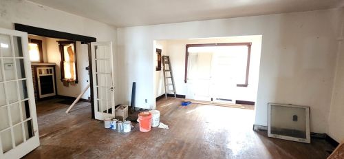 5725 Verona Rd, Verona PA  15147-3135 exterior