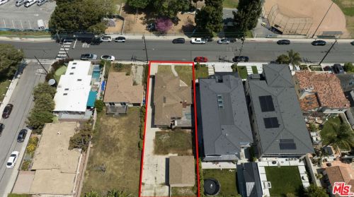 1612 11th St, Manhattan Beach CA  90266-6111 exterior