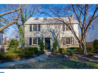 114 Hill Side Cir, Ithan, PA 19085-1321