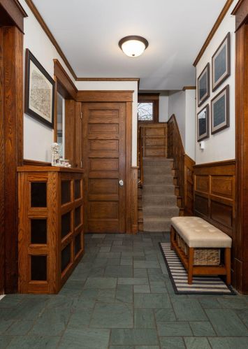 217 15th St, La Crosse WI  54601-4275 exterior