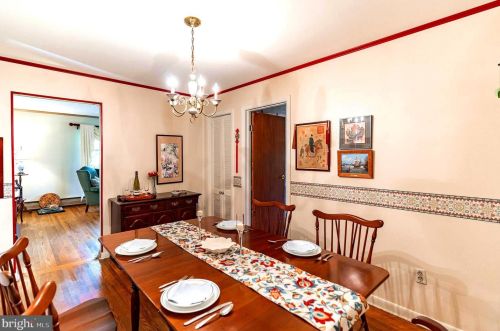 623 Crescent Ave, Lansdale PA 19446-3203 exterior