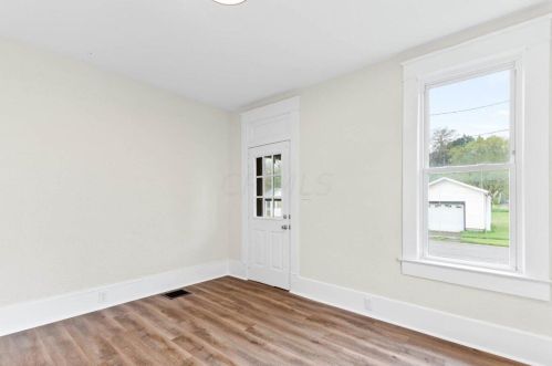 2132 Hoge Ave, Zanesville OH  43701-2130 exterior