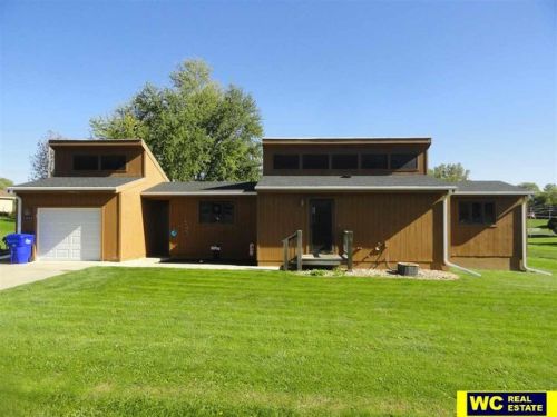 11343 Arrowhead Dr, Blair, NE 68008-6320