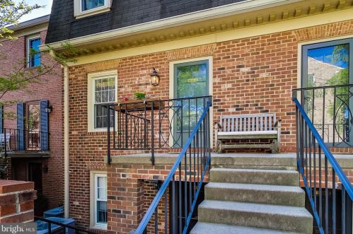 1644 Beekman Pl, Washington, DC 20009-4092