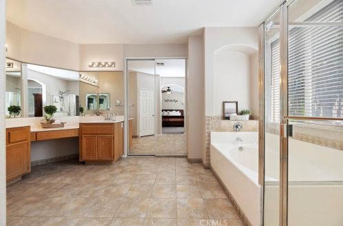 27560 Nellie Ct, Temecula CA  92591-2846 exterior