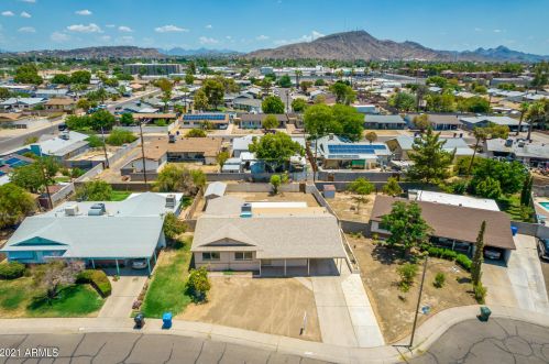 12643 30th Dr, Phoenix AZ  85029-1304 exterior