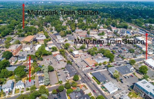 24 William St, Metuchen NJ  08840-1822 exterior