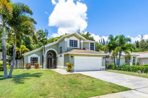 5257 Fox Trce, West Palm Beach, FL 33417-8147