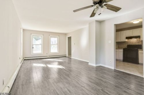 22 Harrison St, Wantage NJ  07461-2121 exterior