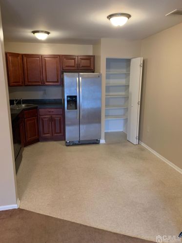 276 Hampshire Ct, Piscataway NJ  08854-6244 exterior