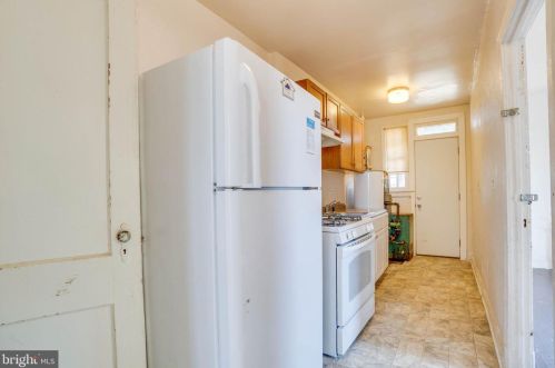 4620 Brk St, Washington DC 20019-4654 exterior