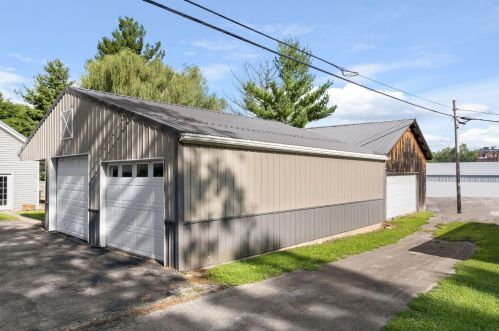 306 Main St, Lynchburg, OH