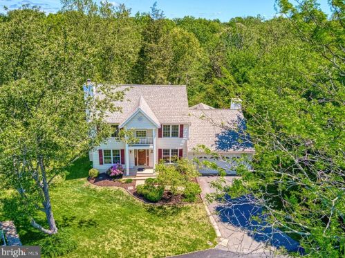 12101 Eddyspark Dr, Herndon, VA 20170-2548