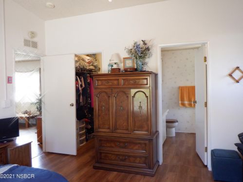 967 White Dove Dr, Santa Maria CA  93455-6302 exterior