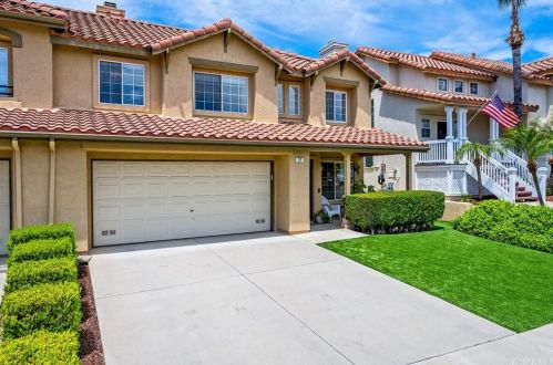27 Calle Arcos, Trabuco Canyon, CA 92688-2643