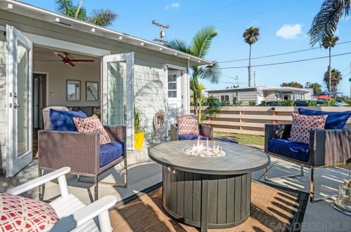 1210 Tait St, Oceanside, CA 92054-4917