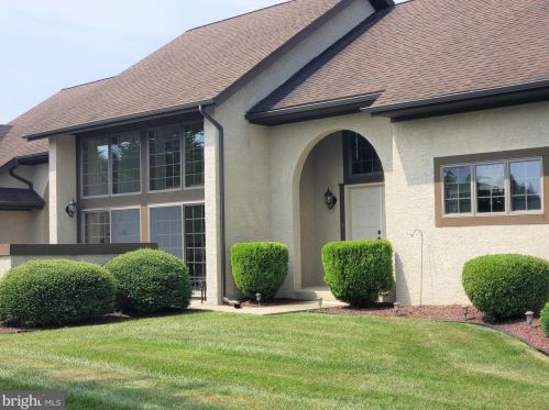 2514 Denny Rd, Bear, DE 19701-2312