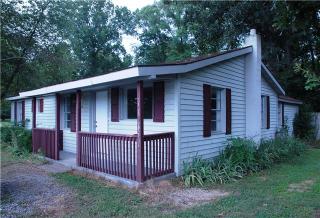 1104 Washington St, Tullahoma, TN 37388-2318
