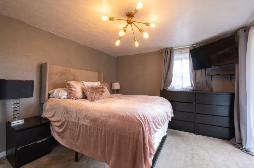 541 Idaho Ave, Verona PA  15147-2909 exterior