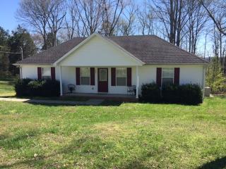 951 Foxboro Dr, Lewisburg, TN 37091-4321