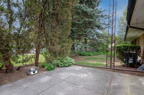 7850 5 Ave, Kenosha WI 53143-6101 exterior