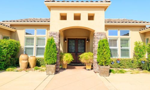 10709 Goldsborough Cir, Valley Home CA  95361-7648 exterior