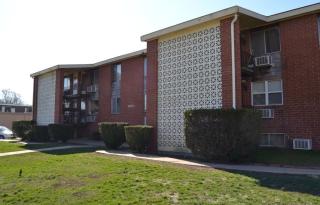 1000 Elm St, Olathe KS  66061-4810 exterior