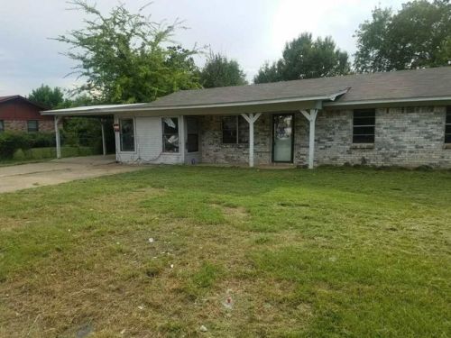 700 Foster St, New Colony, TX 75563-5106