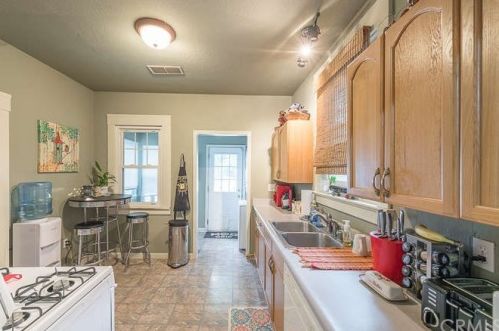 2170 Mitchell Ave, Oroville CA  95966-5408 exterior