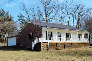 469 Shepherd Hills Rd, Cookeville, TN 38501-4898