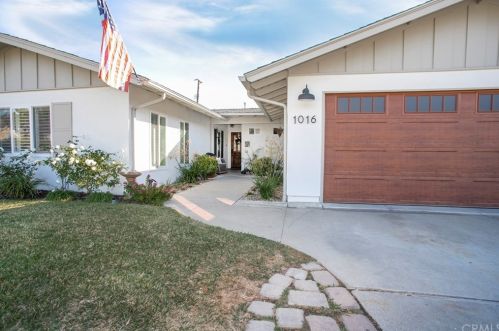 1016 Buckboard Ave, Glendora, CA 91741-2939
