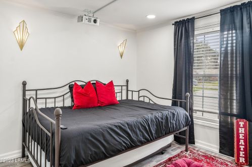 915 Belleview Cir, Beaufort SC 29902-6917 exterior