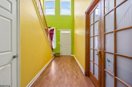 22 Autumn Ridge Rd, Greystone Park NJ  07950-1194 exterior