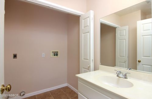 312 York Ln, Santa Maria CA  93455-1753 exterior