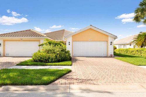 7810 Ionio Ct, Naples, FL 34114-2648