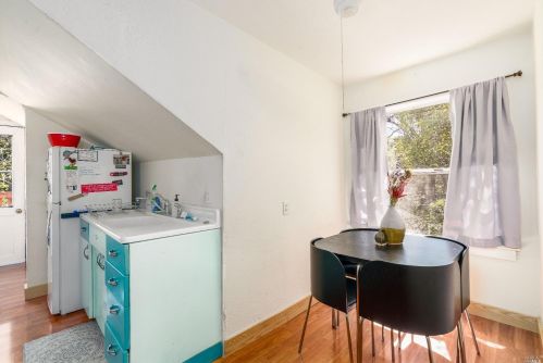 753 Oak St, Ukiah CA  95482-3901 exterior