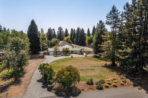 454 Sierra Vista Rd, Santa Rosa, CA 95401-5649