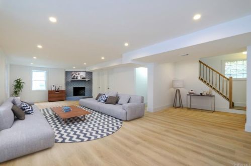 41 Walworth Ave, Scarsdale NY  10583-1433 exterior