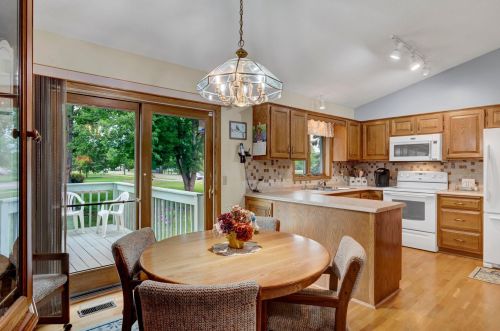 1573 Highland Rd, Stillwater MN  55082-5980 exterior