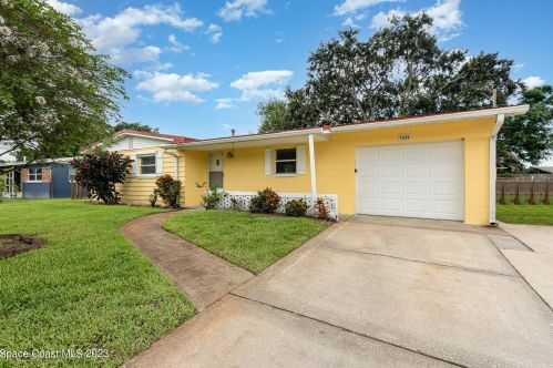 3424 Mogul Ave, Titusville, FL 32796-2414