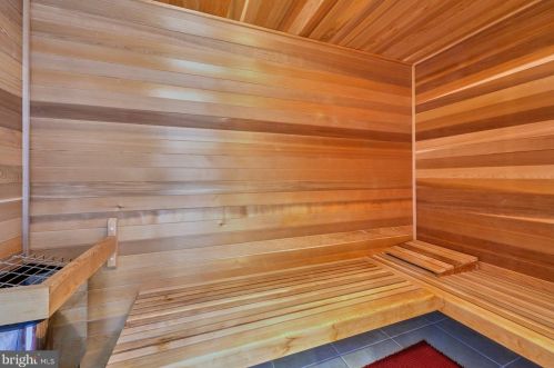 40280 Spectacular Bid Pl, Leesburg VA  20176-7173 exterior