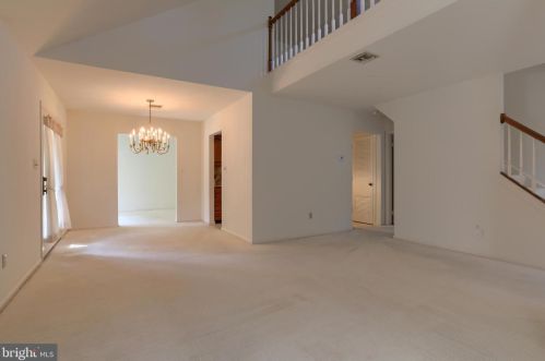 281 Crescent Dr, Swatara PA  17033-2335 exterior
